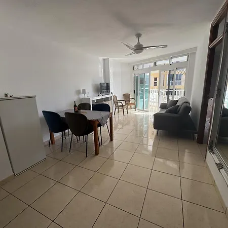Americas Stunning Close To The Sea In Tenerife Apartment